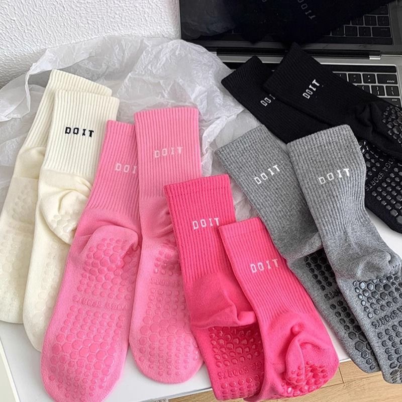 Colorful Trend Sports Socks Hi - Pilates Yoga Hose 评论和价格